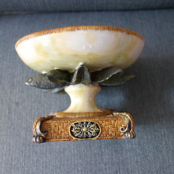 Vintage Pedestal Bowl Decorative Center Piece - Picture 6 of 12